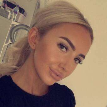ashley AM Beauty Studios Edinburgh Home Ashley